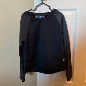 Euc black Under Armour sweat shirt